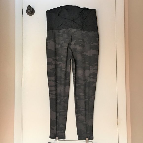 ISABEL MATERNITY Camo Active Legging XXL - Picture 6 of 14